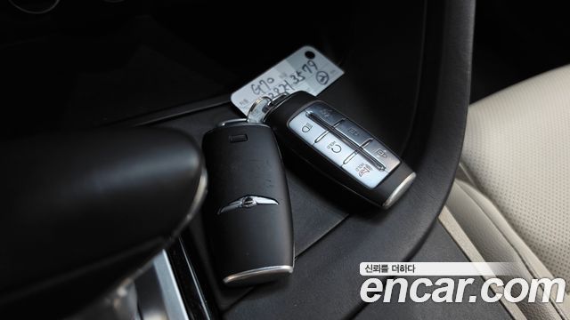 Genesis G70 2021 — photo 22