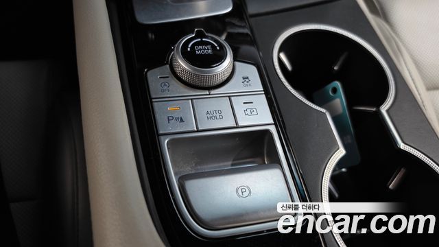 Genesis G70 2021 — photo 25