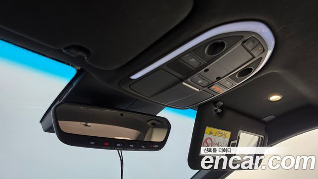 Genesis G70 2021 — photo 27