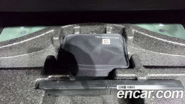 Genesis G70 2021 — photo 33
