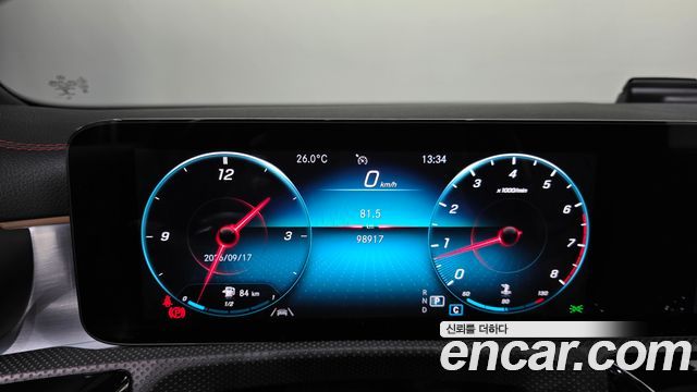 Mercedes-Benz CLA-Class 2021 — photo 11