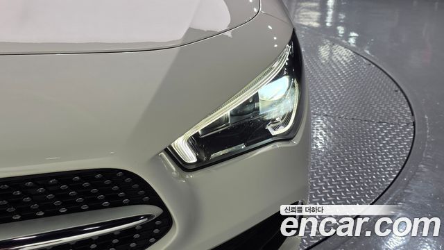 Mercedes-Benz CLA-Class 2021 — photo 8