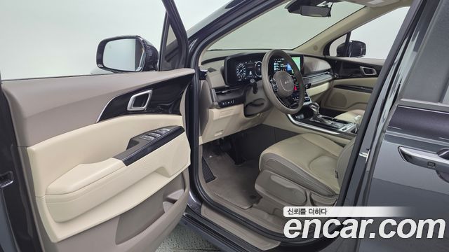 Kia Canival 2023 — photo 13