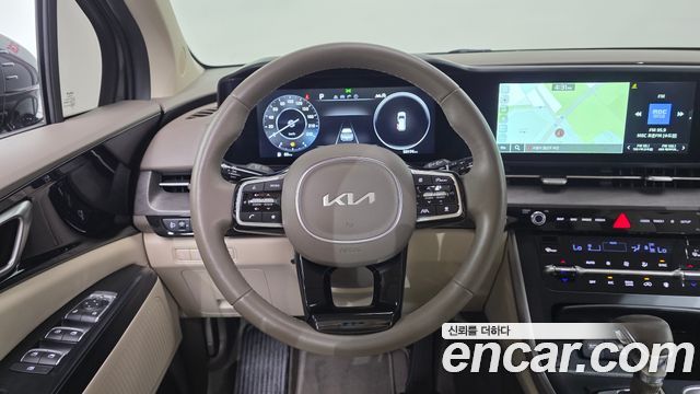 Kia Canival 2023 — photo 19