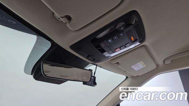Kia Canival 2023 — photo 23