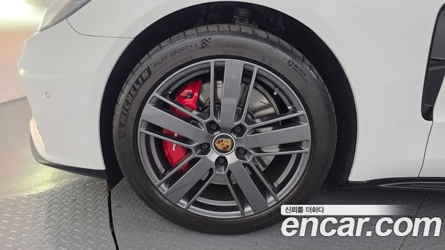 Porsche Panamera 2021 — photo 5