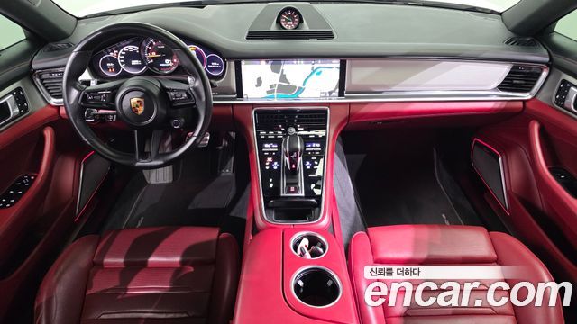 Porsche Panamera 2021 — photo 10