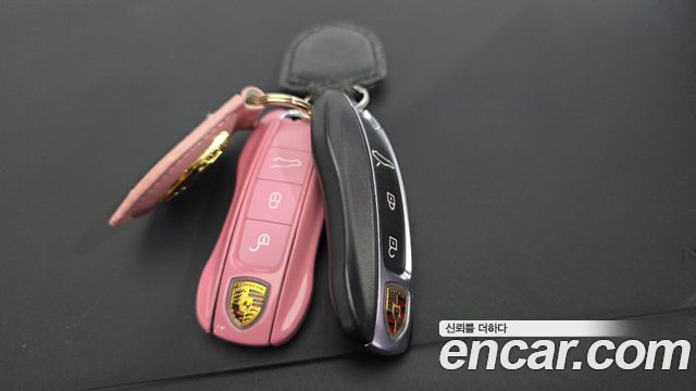 Porsche Panamera 2021 — photo 23