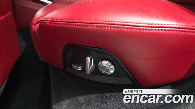 Porsche Panamera 2021 — photo 36