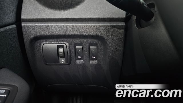 Renault Korea QM3 2019 — photo 18
