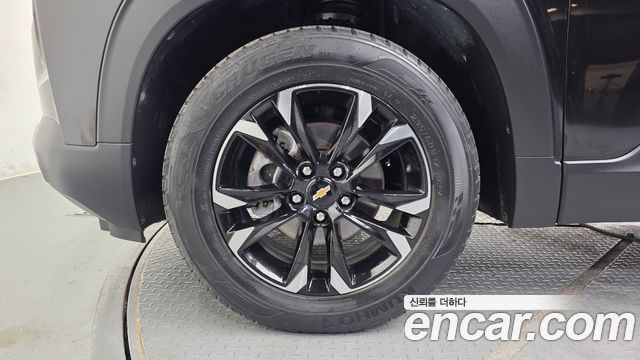 Chevrolet Korea Trailblazer 2022 — photo 5