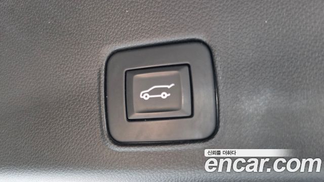 Chevrolet Korea Trailblazer 2022 — photo 33