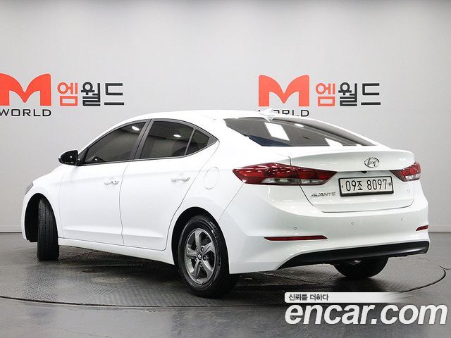 Hyundai AVANTE 2018 — photo 4