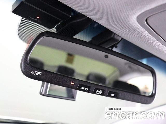 Hyundai AVANTE 2018 — photo 7