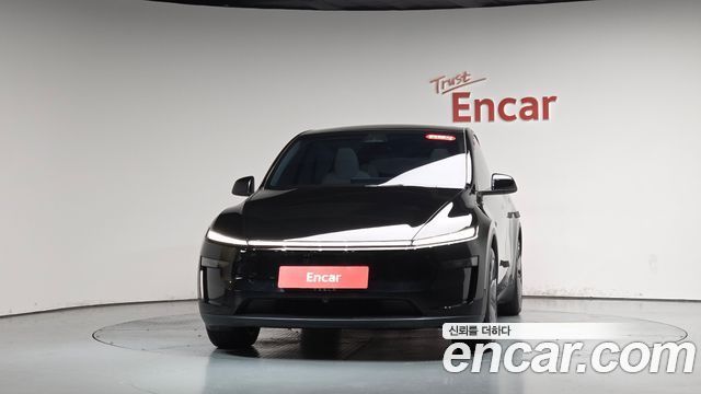 Tesla Model Y 2025 — photo 3