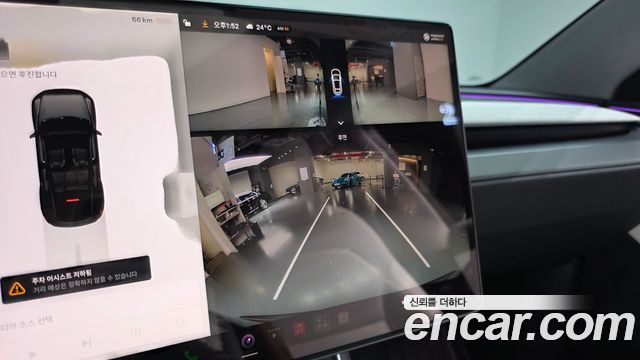 Tesla Model Y 2025 — photo 21