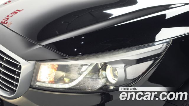 Kia Canival 2017 — photo 8