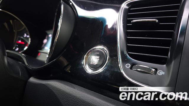 Kia Canival 2017 — photo 28