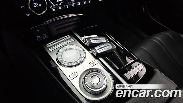 Genesis G80 2021 — photo 12