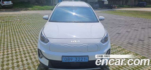 Kia Niro 2024 — photo 2
