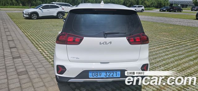 Kia Niro 2024 — photo 5