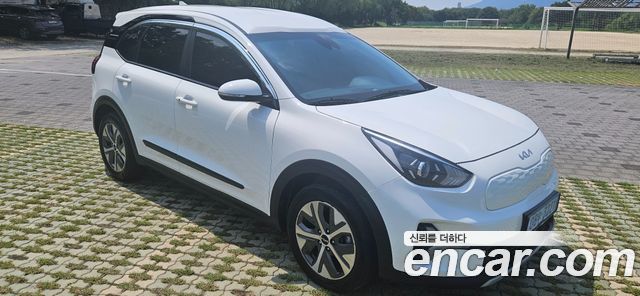Kia Niro 2024 — photo 8