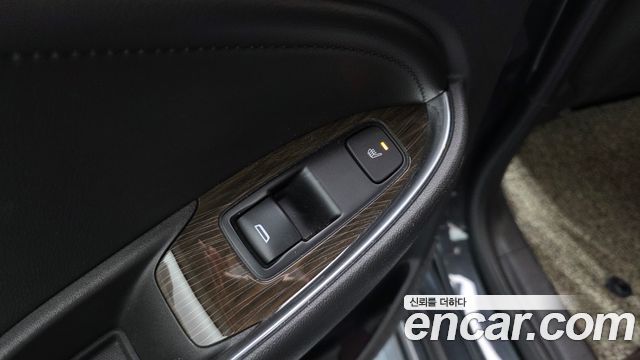 Chevrolet Korea Malibu 2017 — photo 26