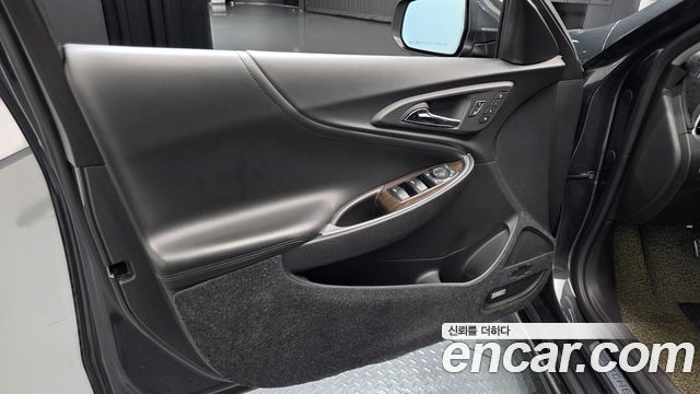 Chevrolet Korea Malibu 2017 — photo 14