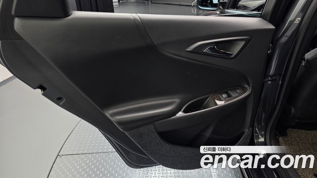 Chevrolet Korea Malibu 2017 — photo 15