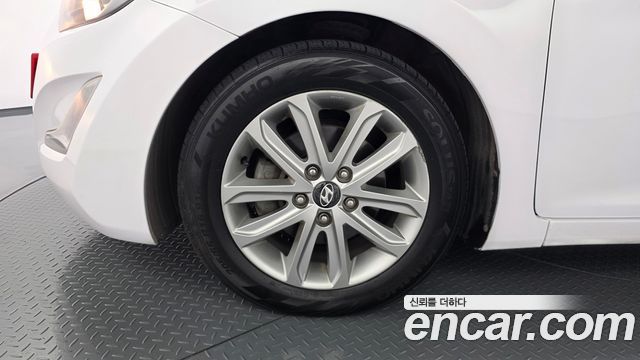 Hyundai AVANTE 2015 — photo 5