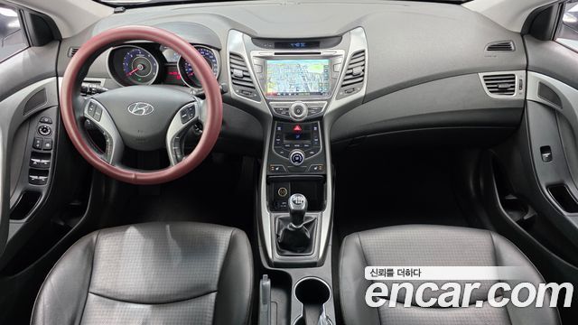 Hyundai AVANTE 2015 — photo 7