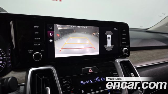 Kia Sorento 2021 — photo 21