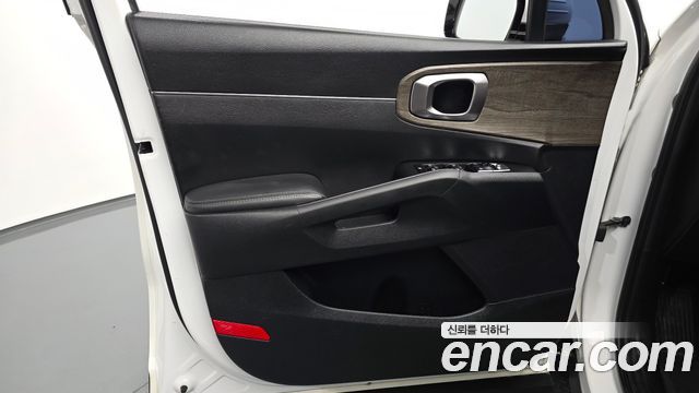 Kia Sorento 2021 — photo 14