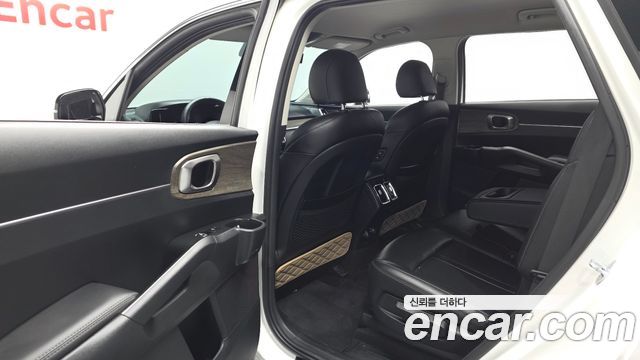 Kia Sorento 2021 — photo 16