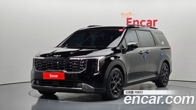 Kia Canival 2025 — photo 1