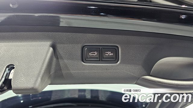Kia Canival 2025 — photo 20