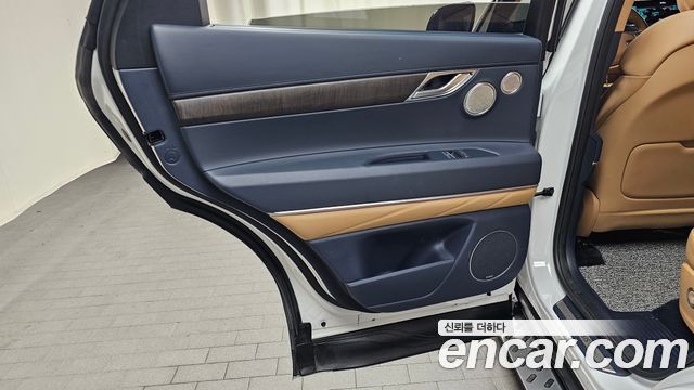 Genesis GV80 2022 — photo 15