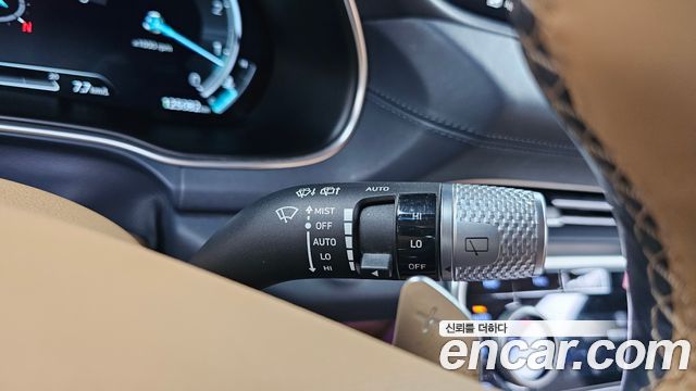 Genesis GV80 2022 — photo 30