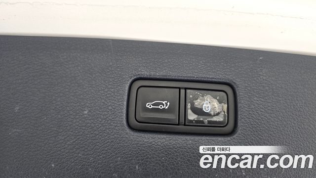Genesis GV80 2022 — photo 32