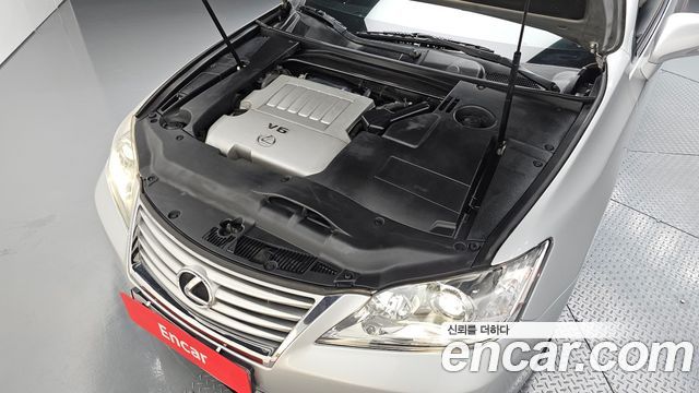 Lexus ES 2012 — photo 6