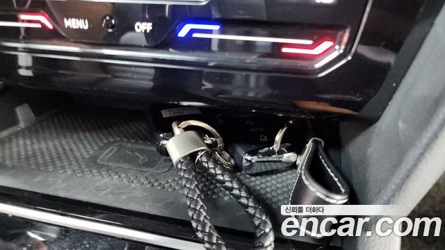 Volkswagen Passat 2022 — photo 27