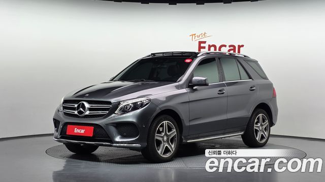 Mercedes-Benz GLE-Class 2017 — photo 1
