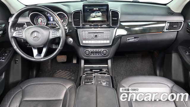 Mercedes-Benz GLE-Class 2017 — photo 7