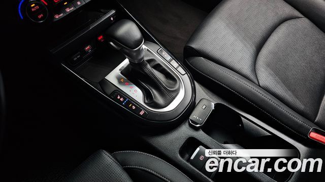 Kia K3 2022 — photo 12