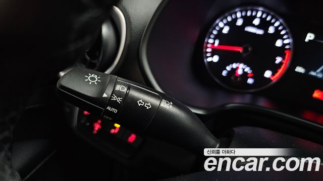 Kia K3 2022 — photo 23