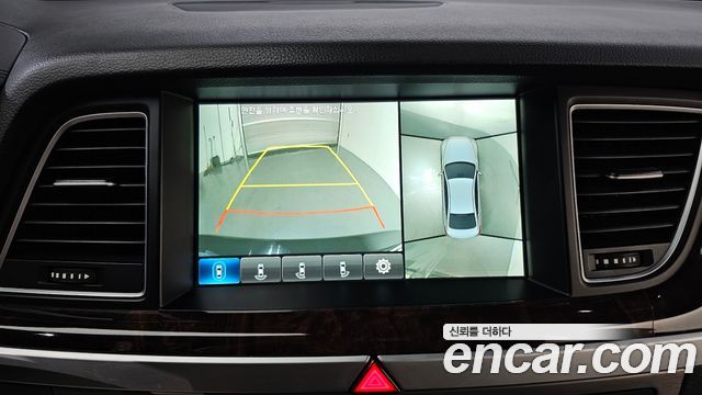 Hyundai Genesis 2016 — photo 17