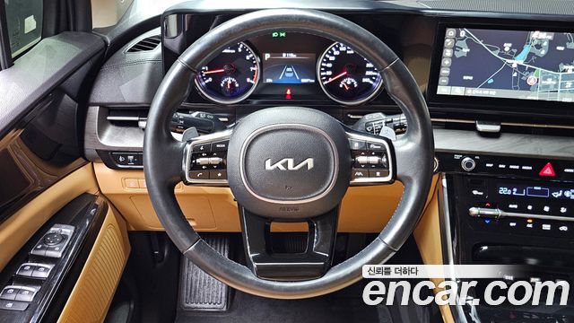 Kia Canival 2023 — photo 22