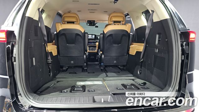 Kia Canival 2023 — photo 33