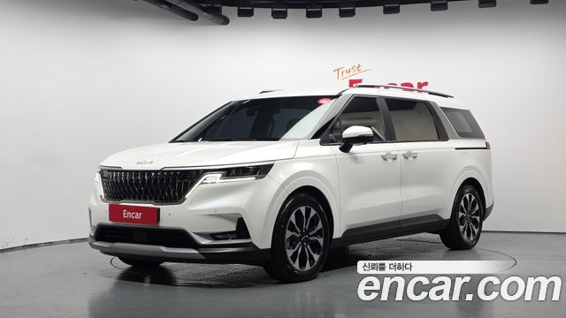 Kia Canival 2022 — photo 1