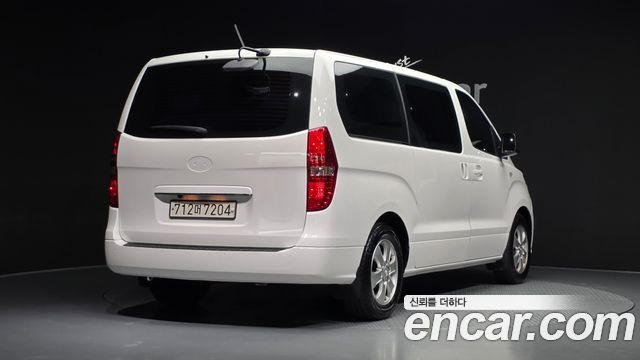 Hyundai Starex 2020 — photo 2